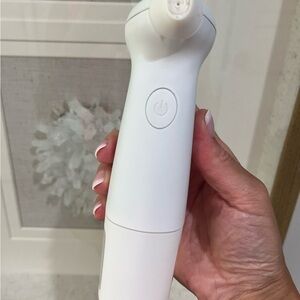 Lucky Skin Hydro – Professional Hydrodermabrasion System for Home Use